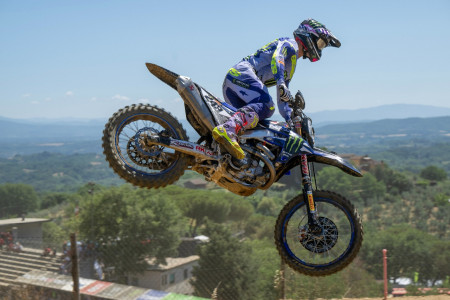 Tisková zpráva: Závod MXGP pokračuje, týmy Monster Energy Yamaha Factory MXGP a MX2 dorazily do Aguedy na 10. kolo